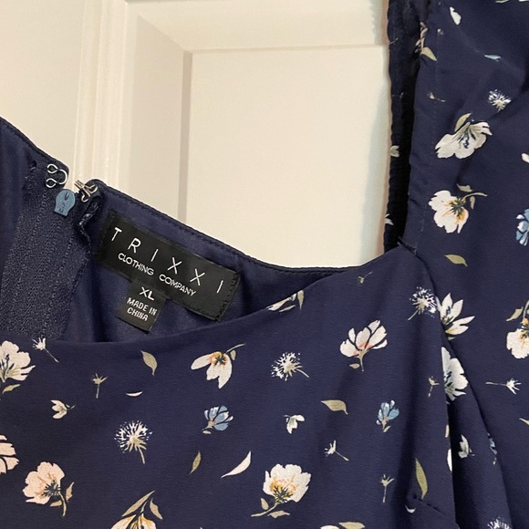 Trixxi Midnight Blue Floral Dress - Picture 3 of 4